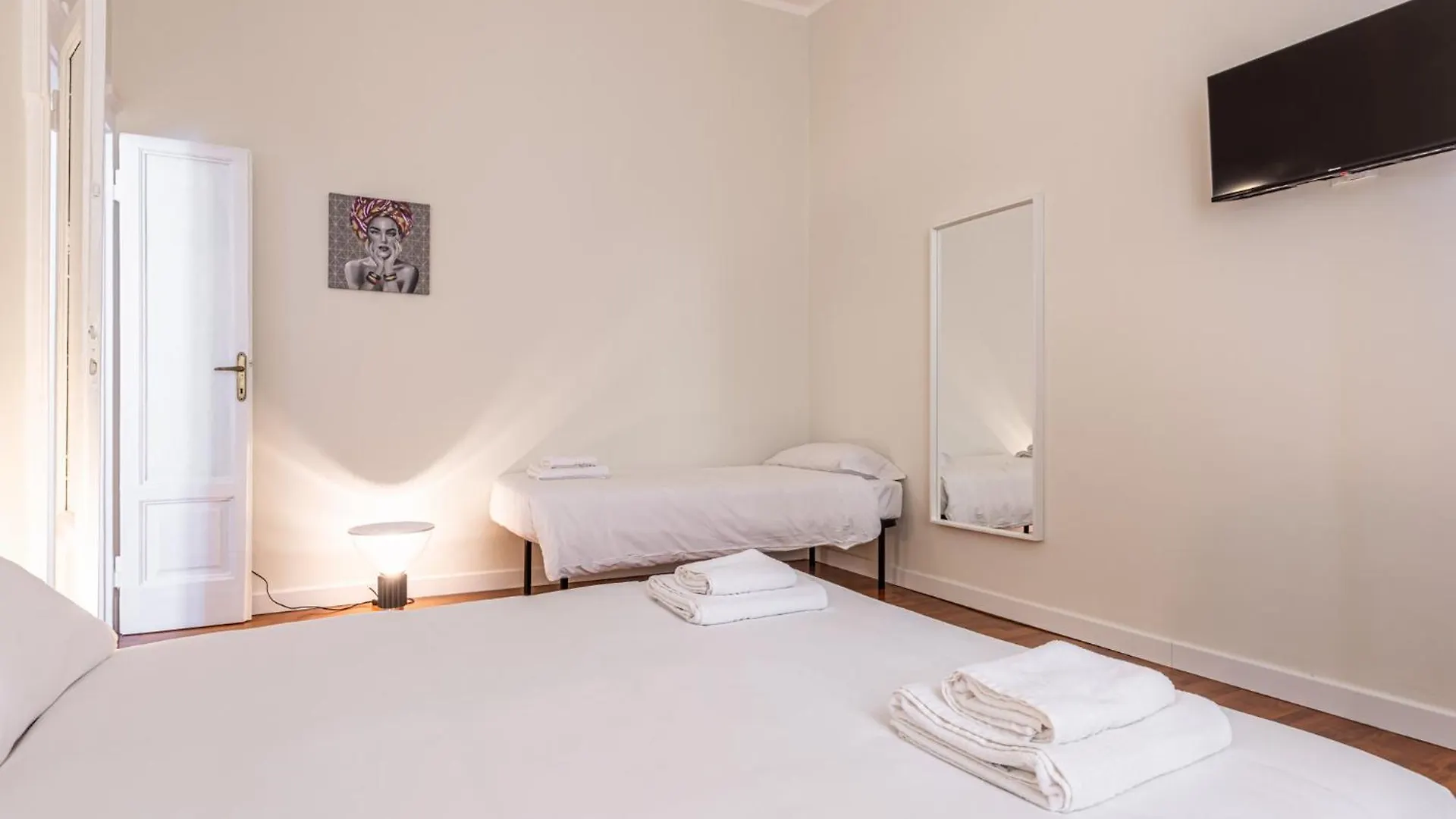 ミラノCortivo House - Silva 45 Next To Metro Lottoアパートメント ミラノ